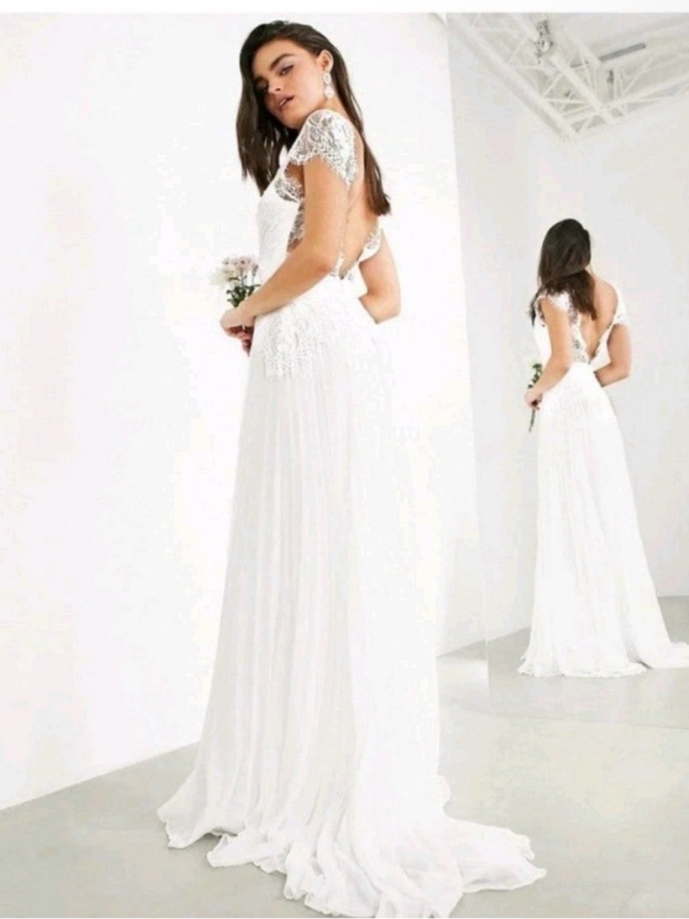 ASOS Sophia White Lace Cap-Sleeve Open-Back Bridal Gown Size 8